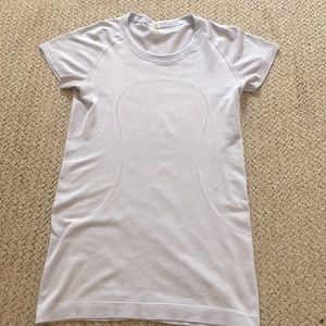 Lululemon swiftly tech size 6, Blue Linen